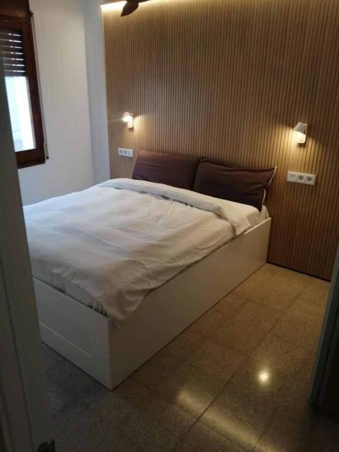 2 Bedroom Large Modern Apartment In Blanes Old Town 50M From The Beach! Εξωτερικό φωτογραφία