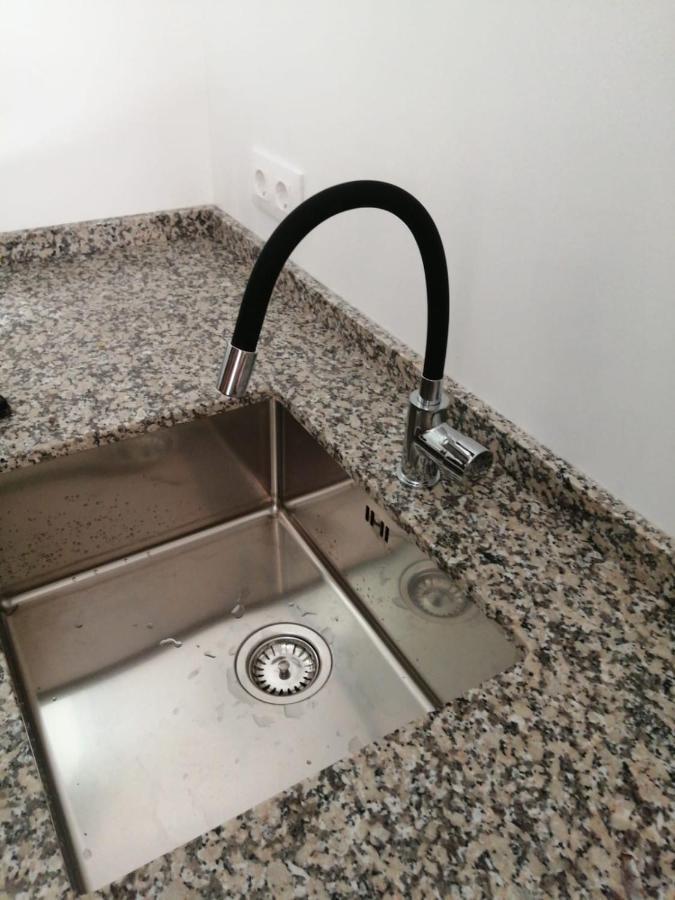2 Bedroom Large Modern Apartment In Blanes Old Town 50M From The Beach! Εξωτερικό φωτογραφία